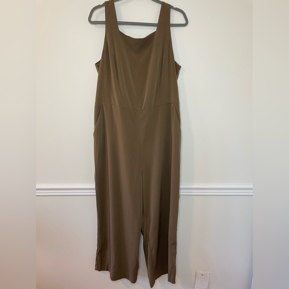 Dynamite Dakota Tie Back Jumpsuit XL - Picture 7 of 15